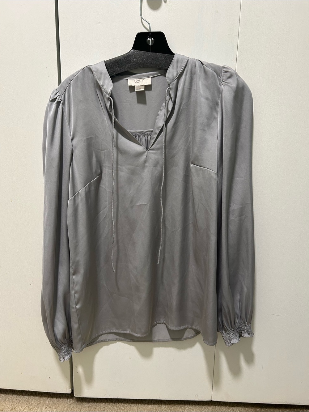 LOFT Silver-Gray Satin Split-Neck Blouse with Tie